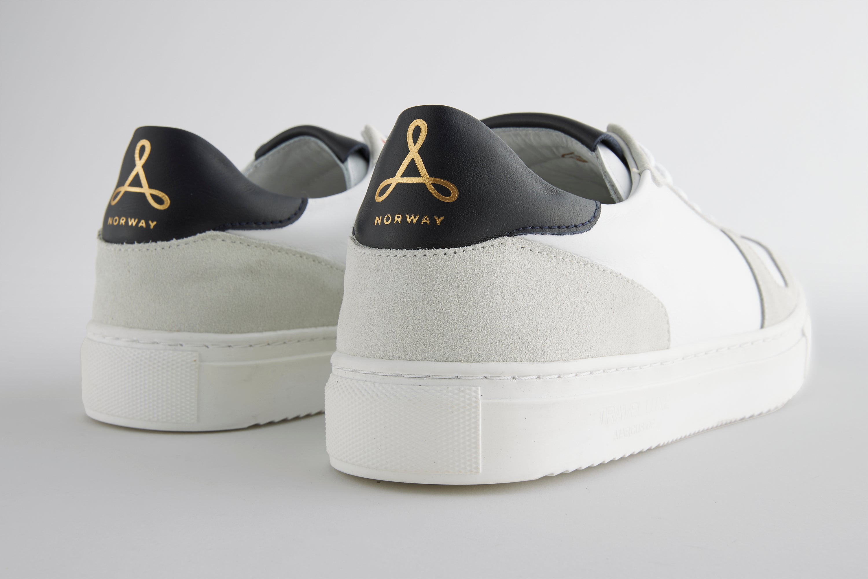 Marcus De Shoes. Luxury footwear handmade in England